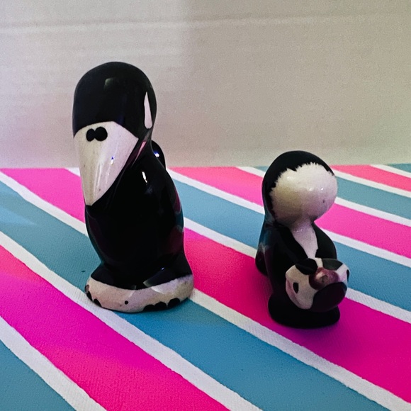 Vintage Bird and Skunk Figurines - Picture 5 of 7